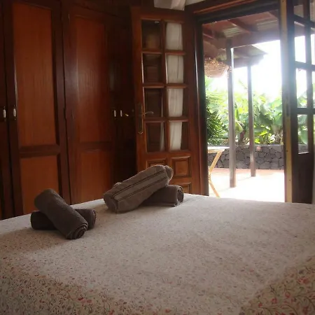 Las Palmeras Holiday home